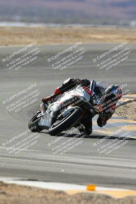 media/Feb-07-2025-CVMA Friday Practice (Fri) [[7034960ba2]]/2-Racer 2/Session 3 (Turn 8)/